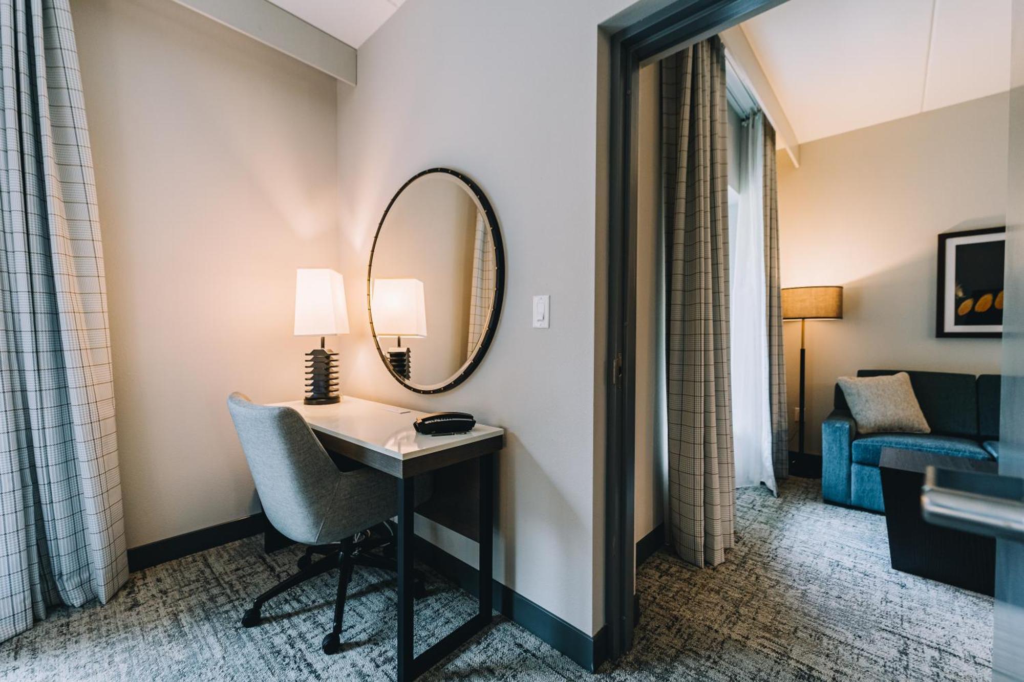 Embassy Suites By Hilton Gatlinburg Resort Экстерьер фото