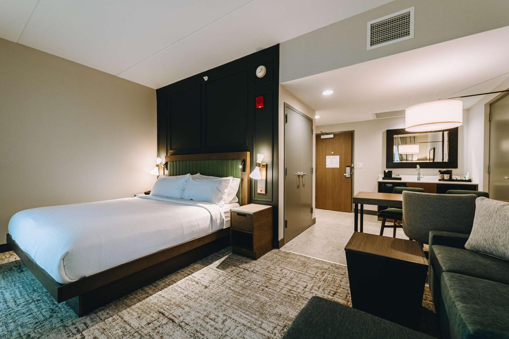 Embassy Suites By Hilton Gatlinburg Resort Экстерьер фото