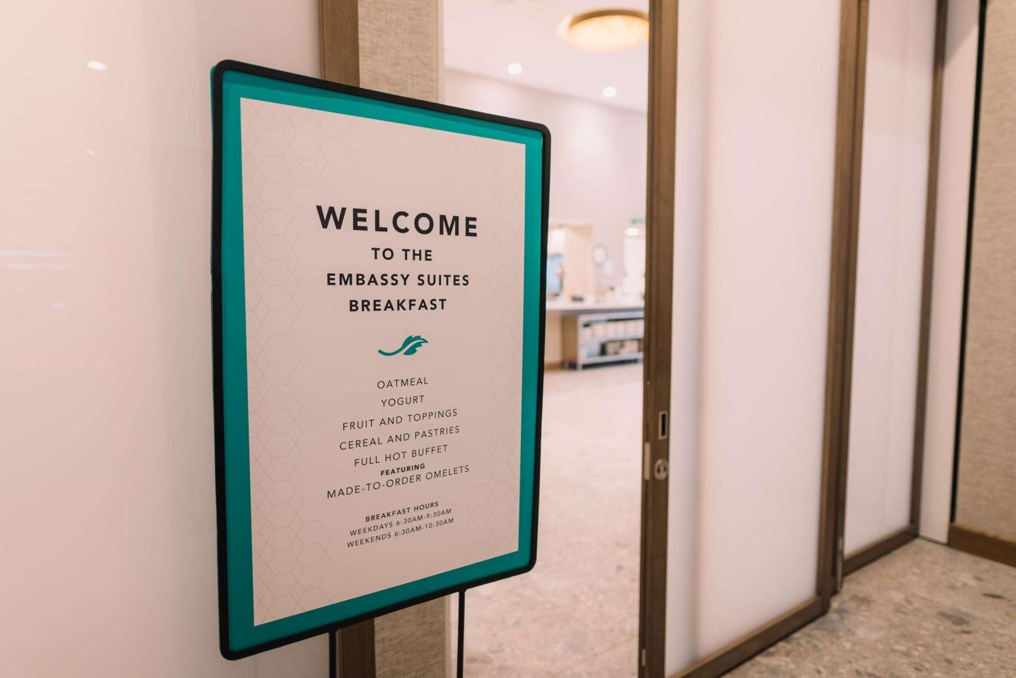 Embassy Suites By Hilton Gatlinburg Resort Экстерьер фото