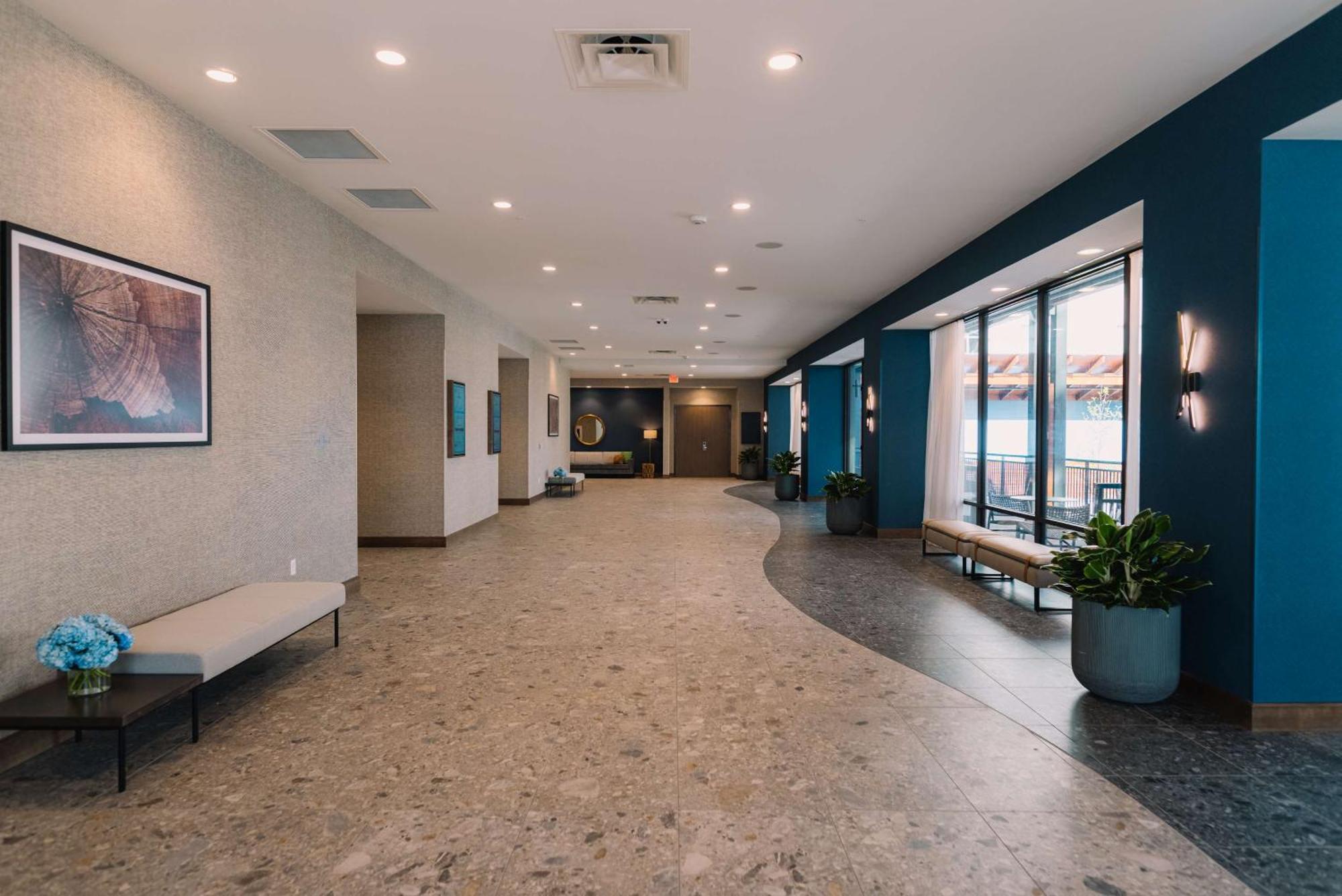 Embassy Suites By Hilton Gatlinburg Resort Экстерьер фото
